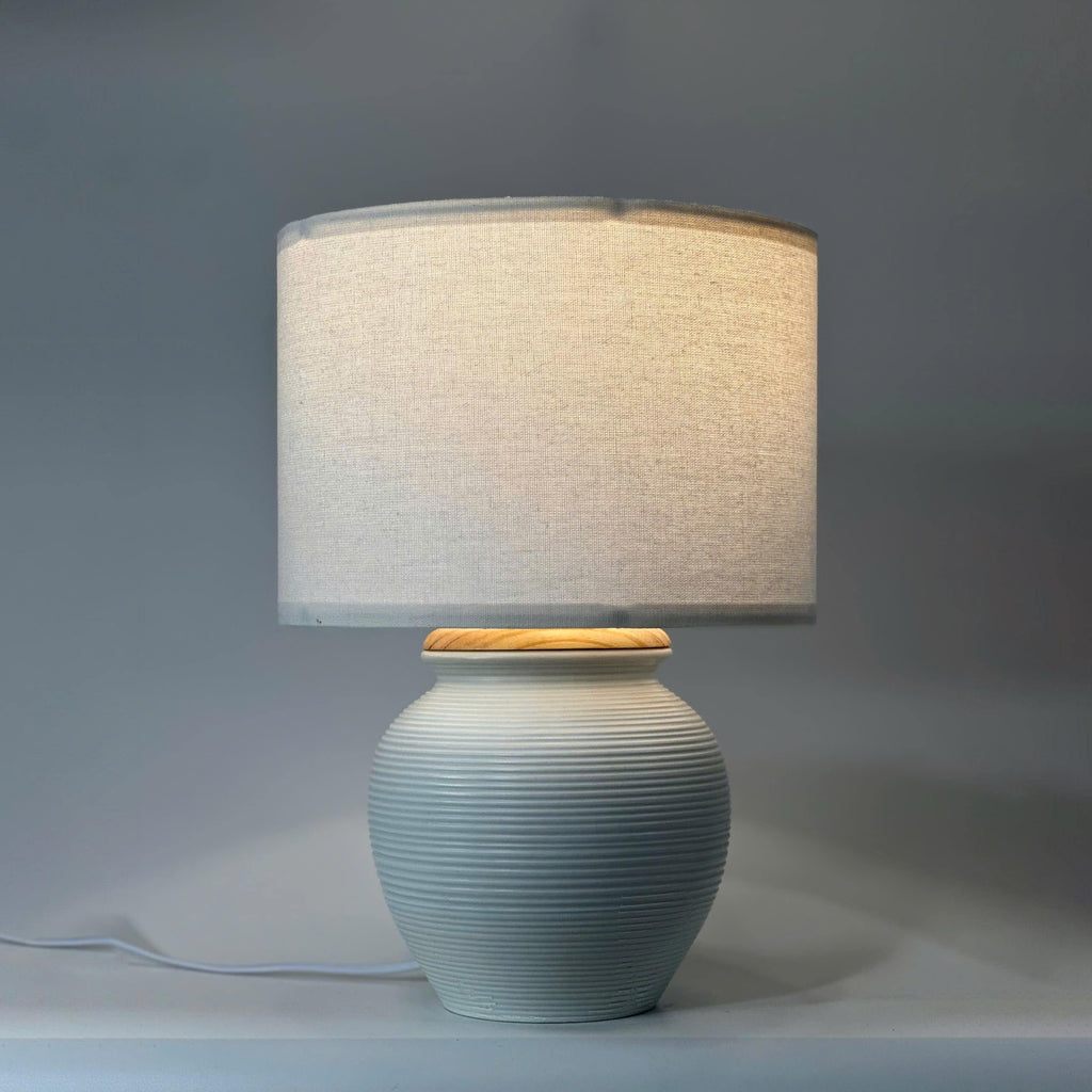White Handmade Ceramic Table Lamp – Handcrafted Ribbed Bat Trang Pottery Base, Fine Artisan Texture, Elegant Minimalist Decor