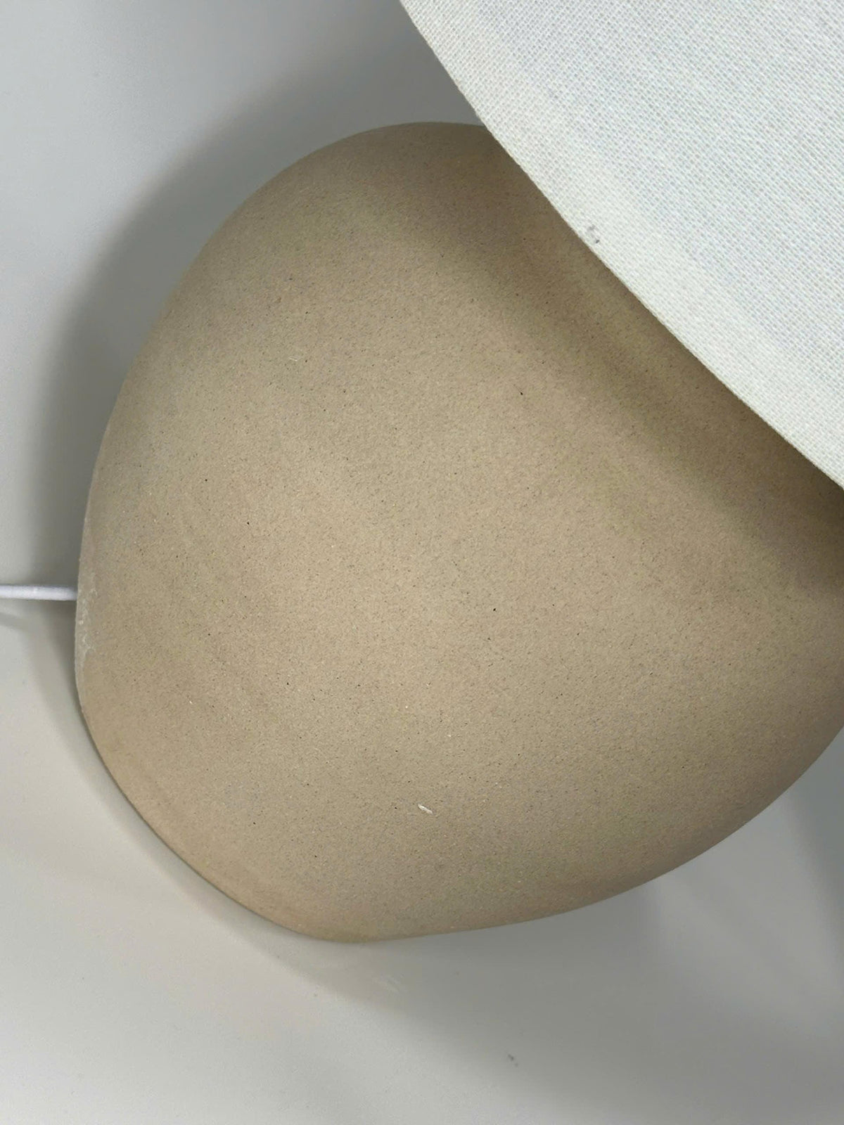 Handmade Cream Ceramic Table Lamp – Bat Trang Pottery Vietnam, minimalist design that fits most interiors and adds warm, timeless decor.
