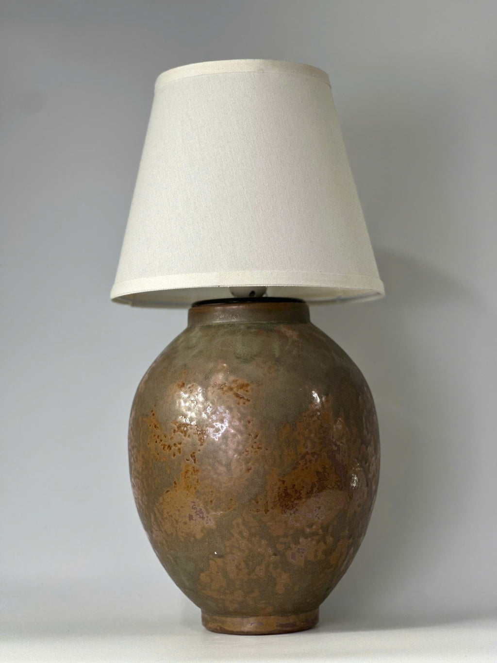 Handcrafted Ceramic Table Lamp: Jade-Black Glaze, Linen Shade, Wabi-Sabi Ambiance
